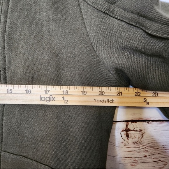 Torrid Army Green Terry Knit Military Style Ulitilty Jacket...size 2 - Picture 8 of 8